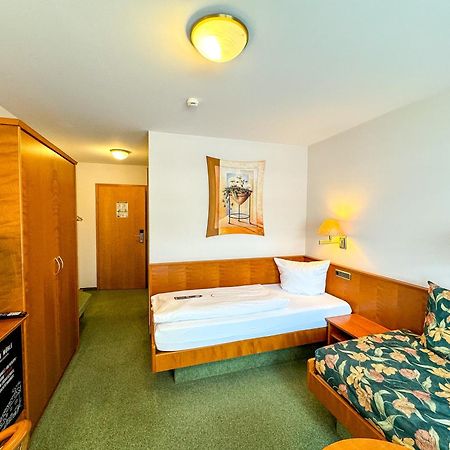 Hotel Pfeffermuehle Siegen Exteriör bild